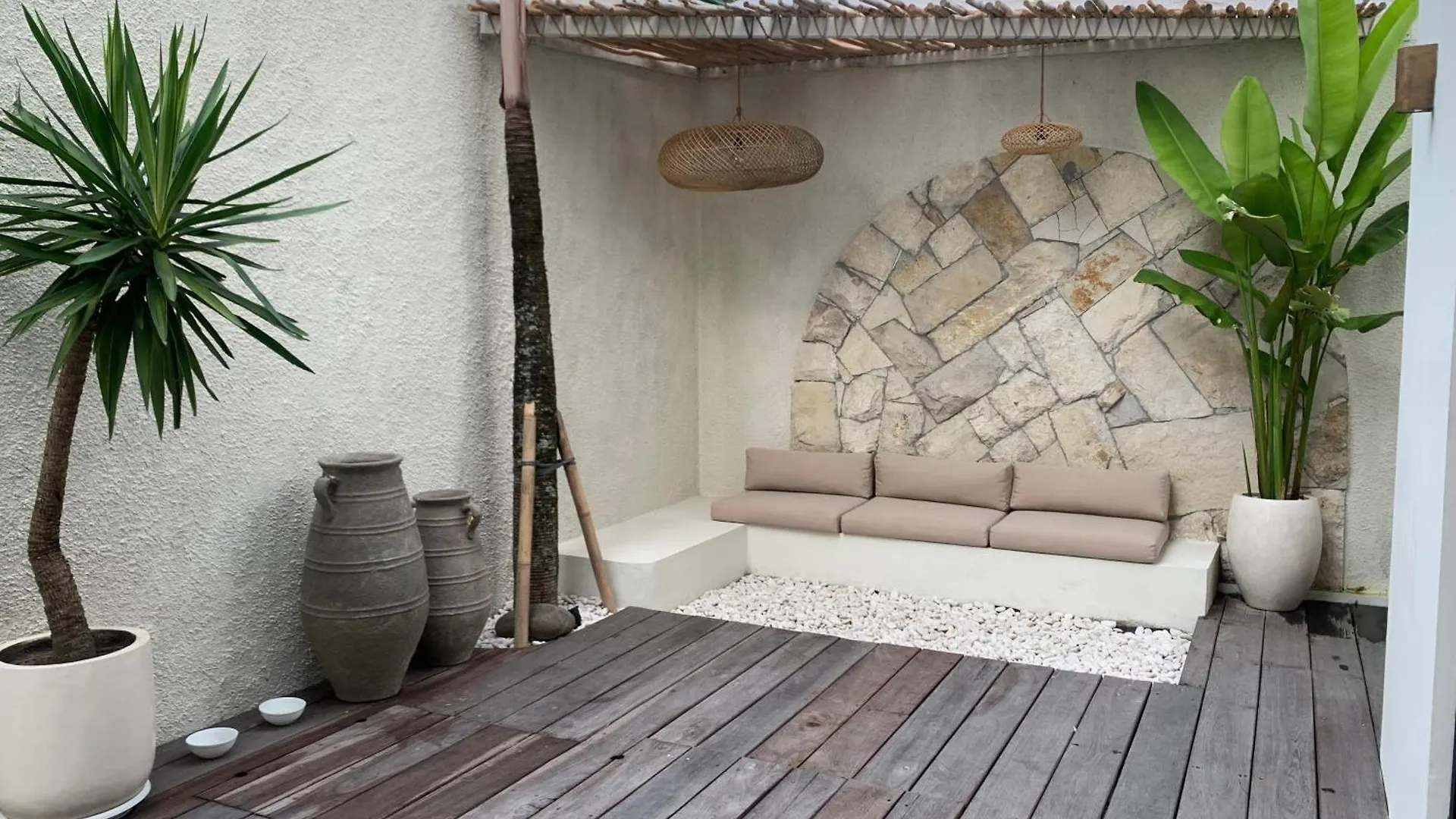 Tropical Mediterranean Villa Seminyak